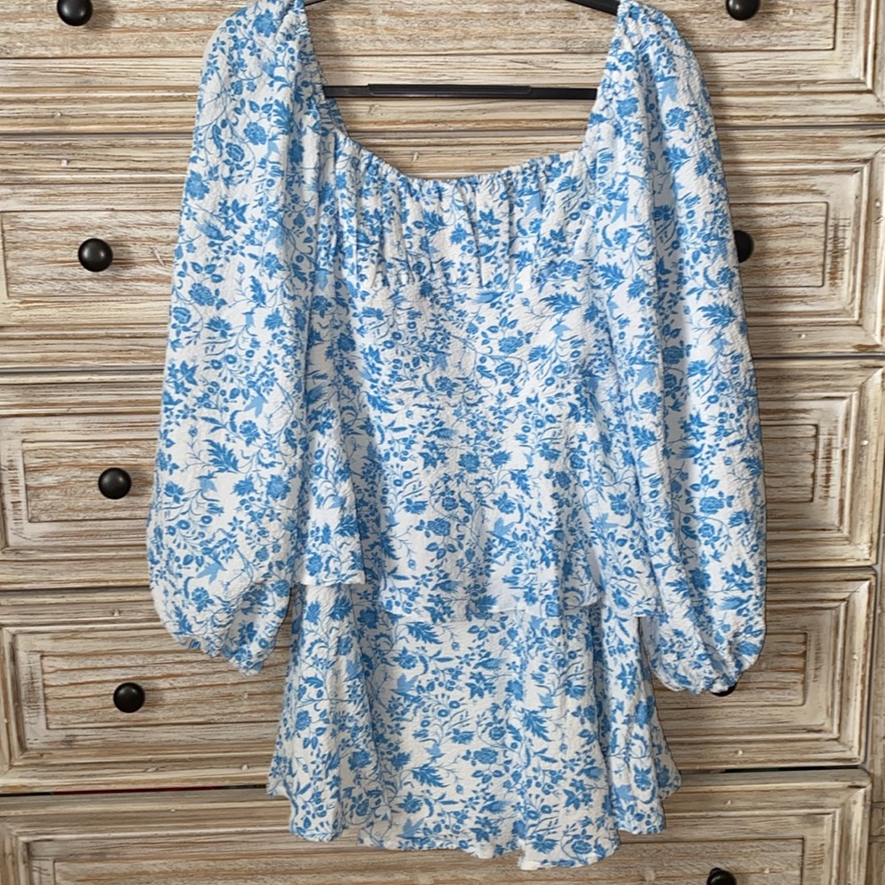 NWT One and Only Collective - Tiered White and Blue Floral Mini Dress